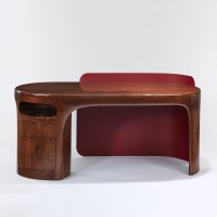 <a href="https://www.galeriegosserez.com/artistes/fourquie-piergil.html">Piergil Fourquié </a> - Bureau Big Boss